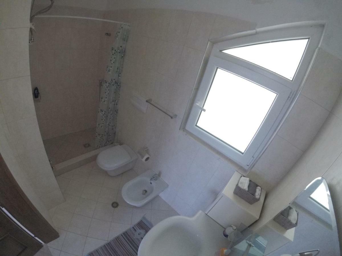 Villa Goxhi Borsh Ngoại thất bức ảnh